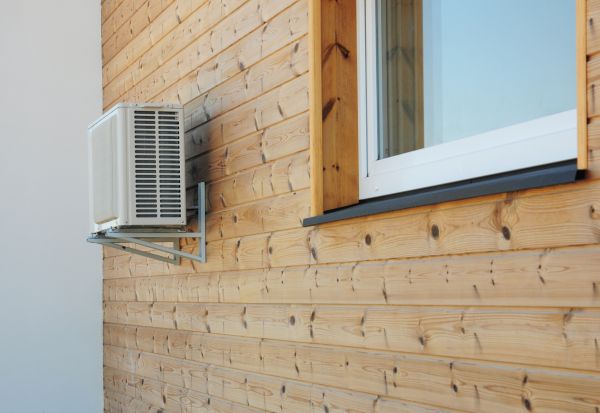 Cost of Pine Wood Siding Installation in Puyallup