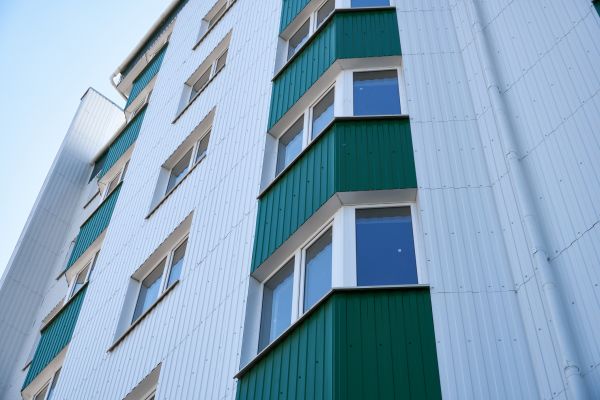 Cost of Corrugated Metal Siding Repair in Puyallup